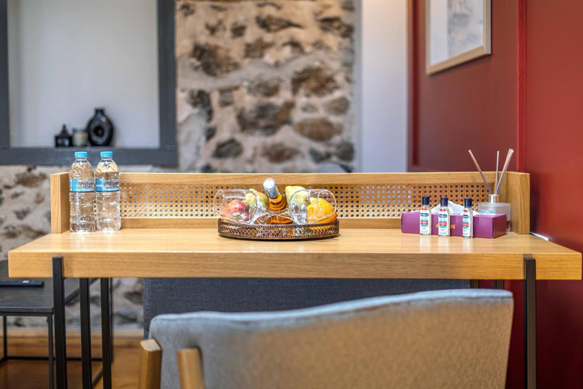 Belle Athenes - Luxury Rooms At Monastiraki Railway Station エクステリア 写真