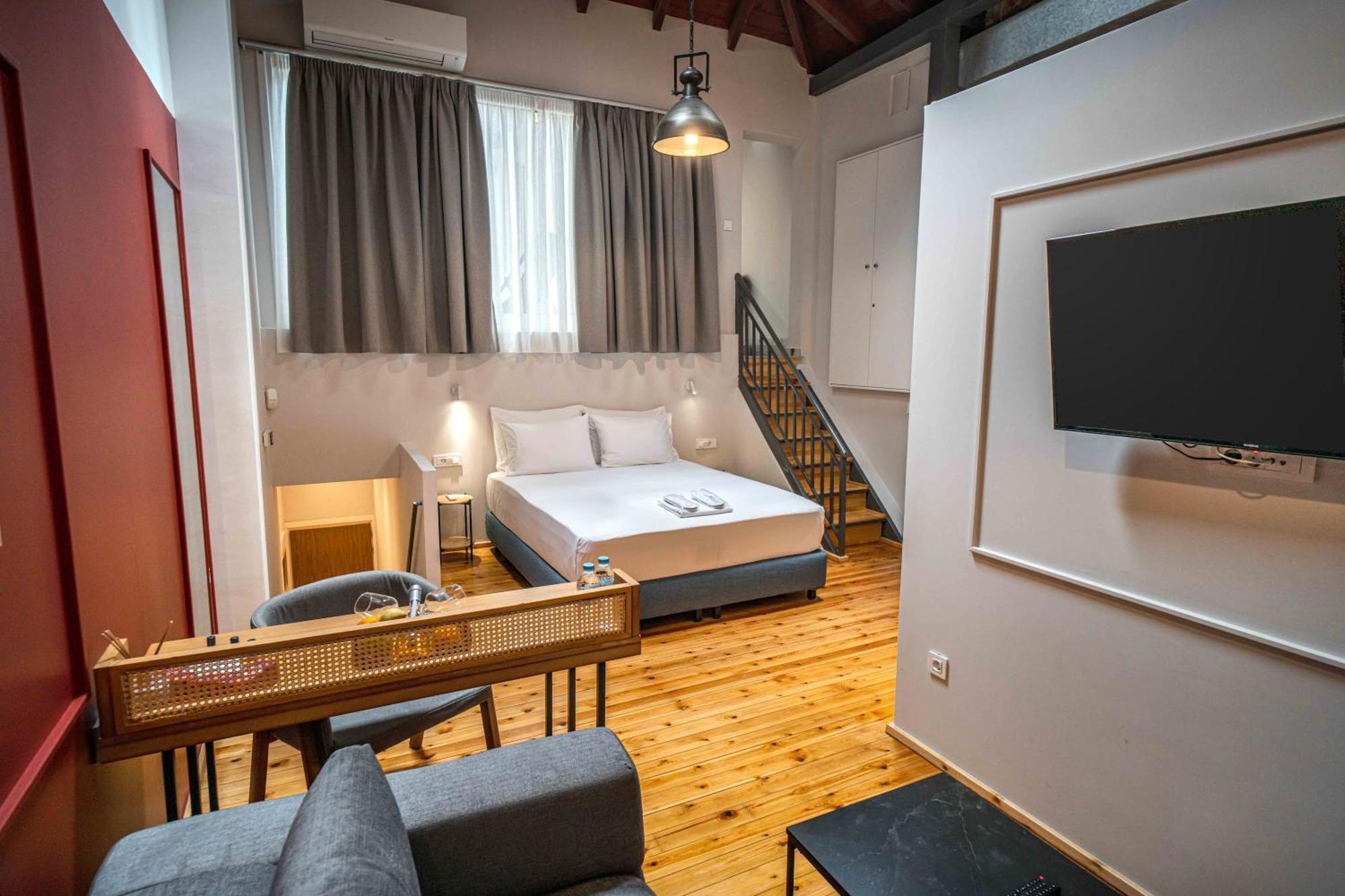 Belle Athenes - Luxury Rooms At Monastiraki Railway Station エクステリア 写真