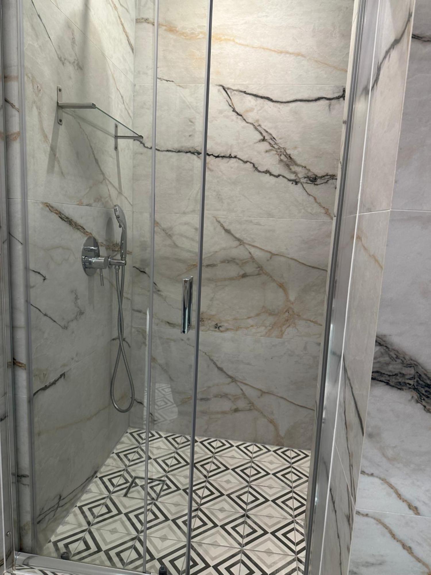 Belle Athenes - Luxury Rooms At Monastiraki Railway Station エクステリア 写真